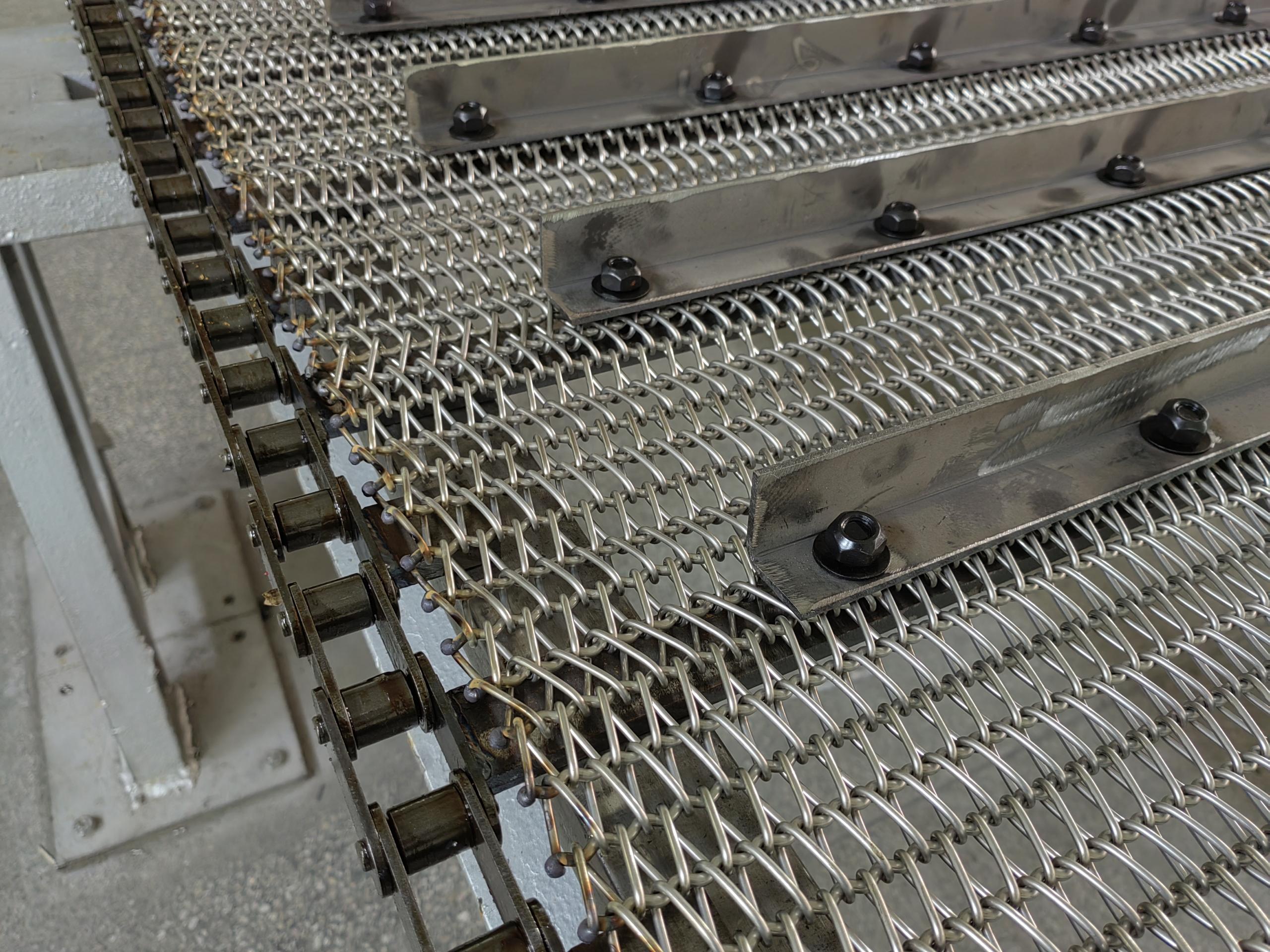 【鏈條網帶】使用角鋼承重使用案例